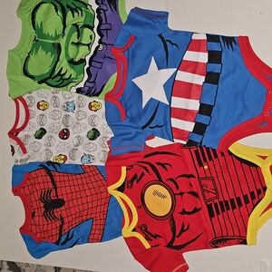 5 Marvel Onesie Bundle Sz 12 Months